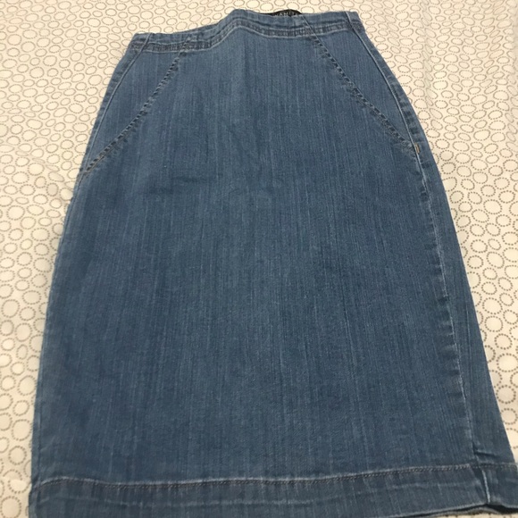 Dynamite Stretch Denim Skirt - Picture 1 of 2